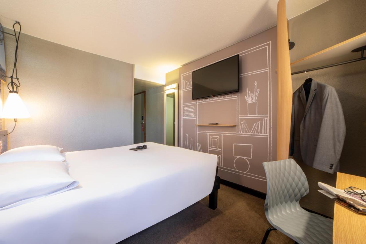 Готель Ibis Paris Кретей Екстер'єр фото