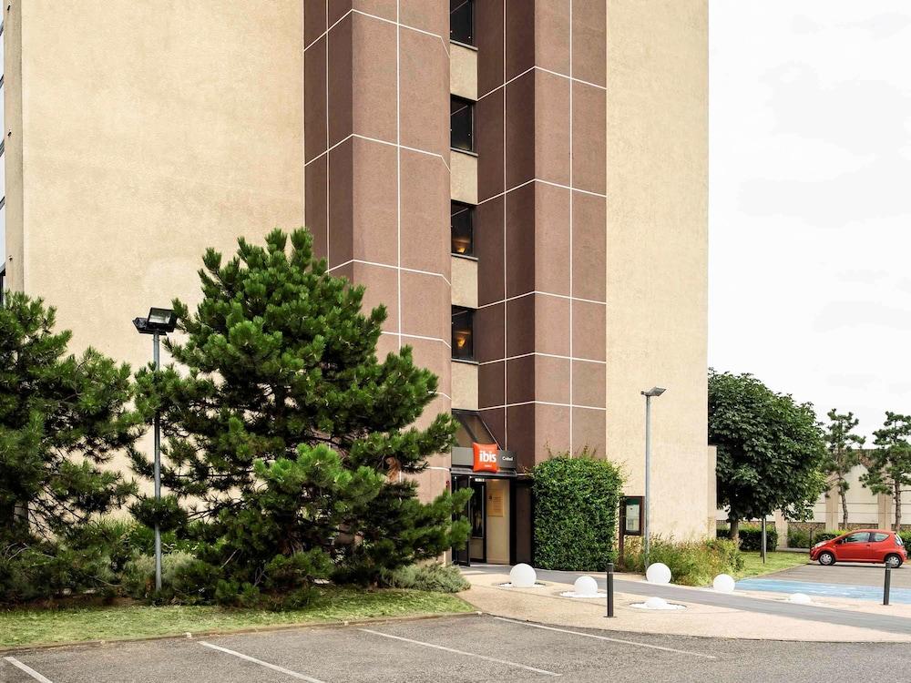 Готель Ibis Paris Кретей Екстер'єр фото