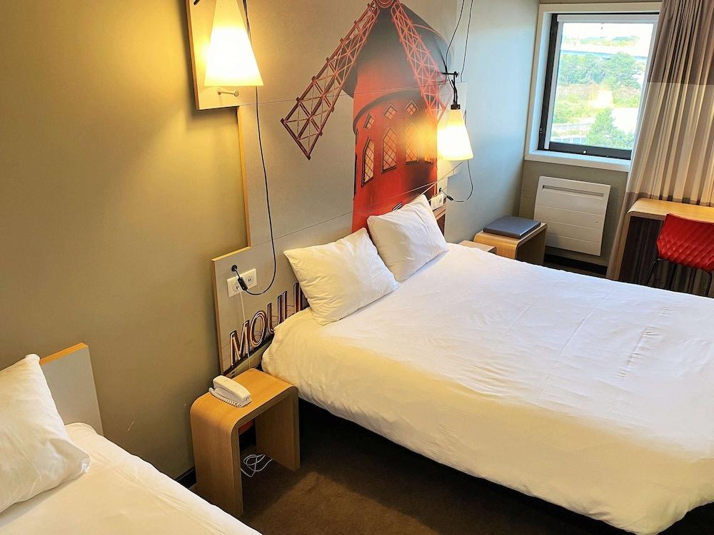 Готель Ibis Paris Кретей Екстер'єр фото