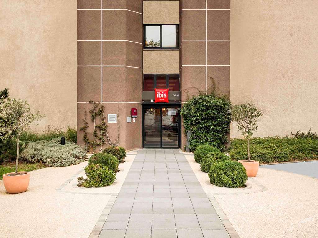 Готель Ibis Paris Кретей Екстер'єр фото