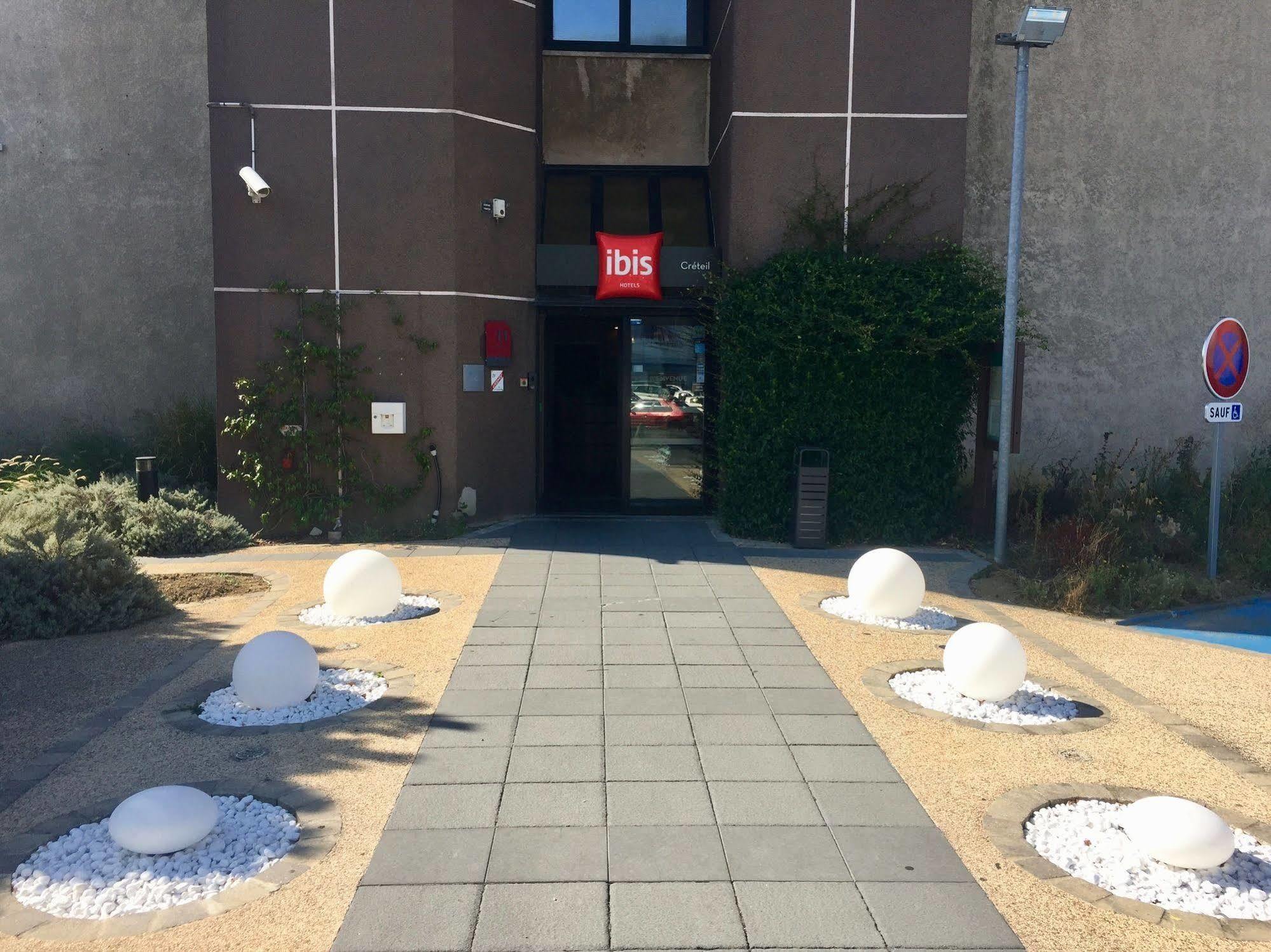 Готель Ibis Paris Кретей Екстер'єр фото